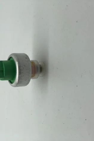 Direksiyon Basınç Müşürü Orjinal | Ford Escort 1995-1999 Mondeo 1993-2001